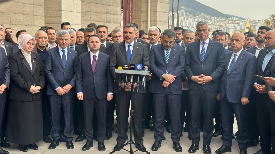 Bakanlar valilerle toplantı yapacak