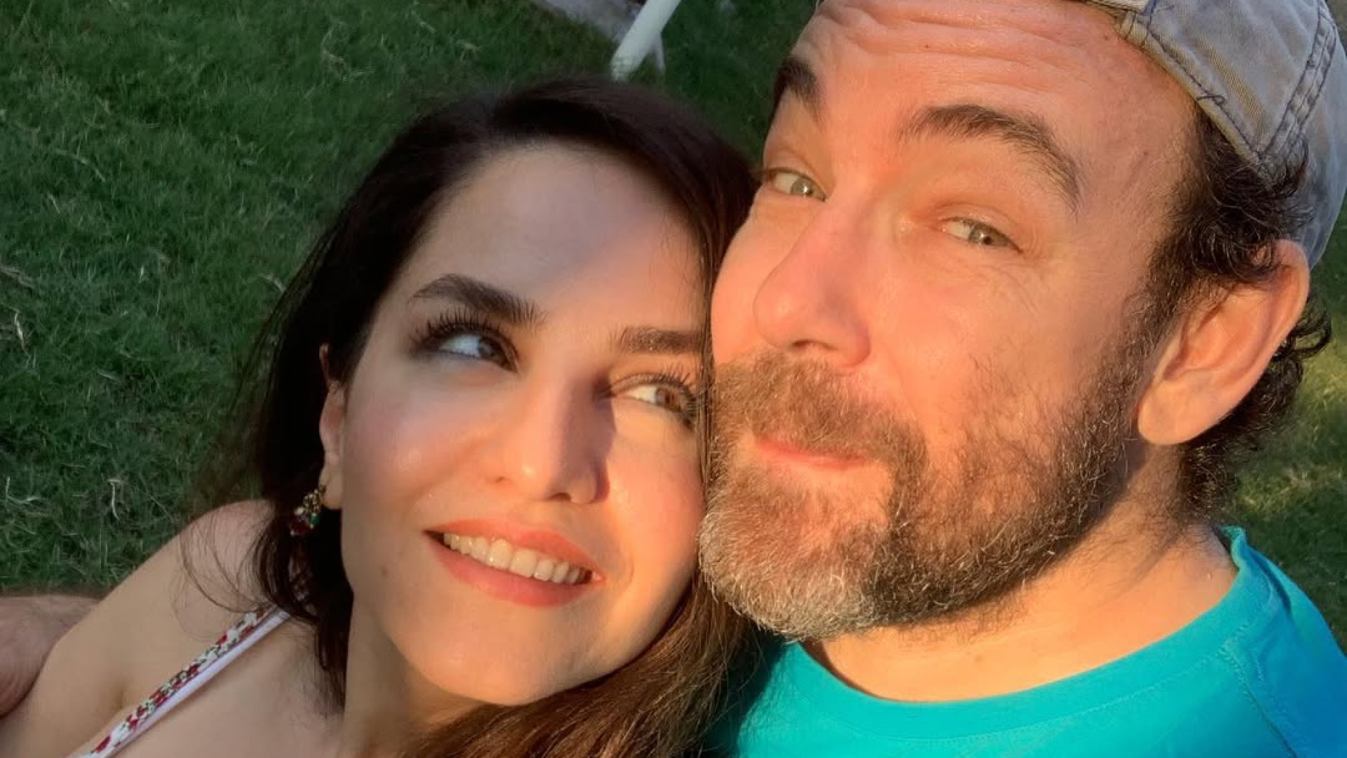 Bihter Dinçel ile Barış Dinçel boşandı - Magazin haberleri