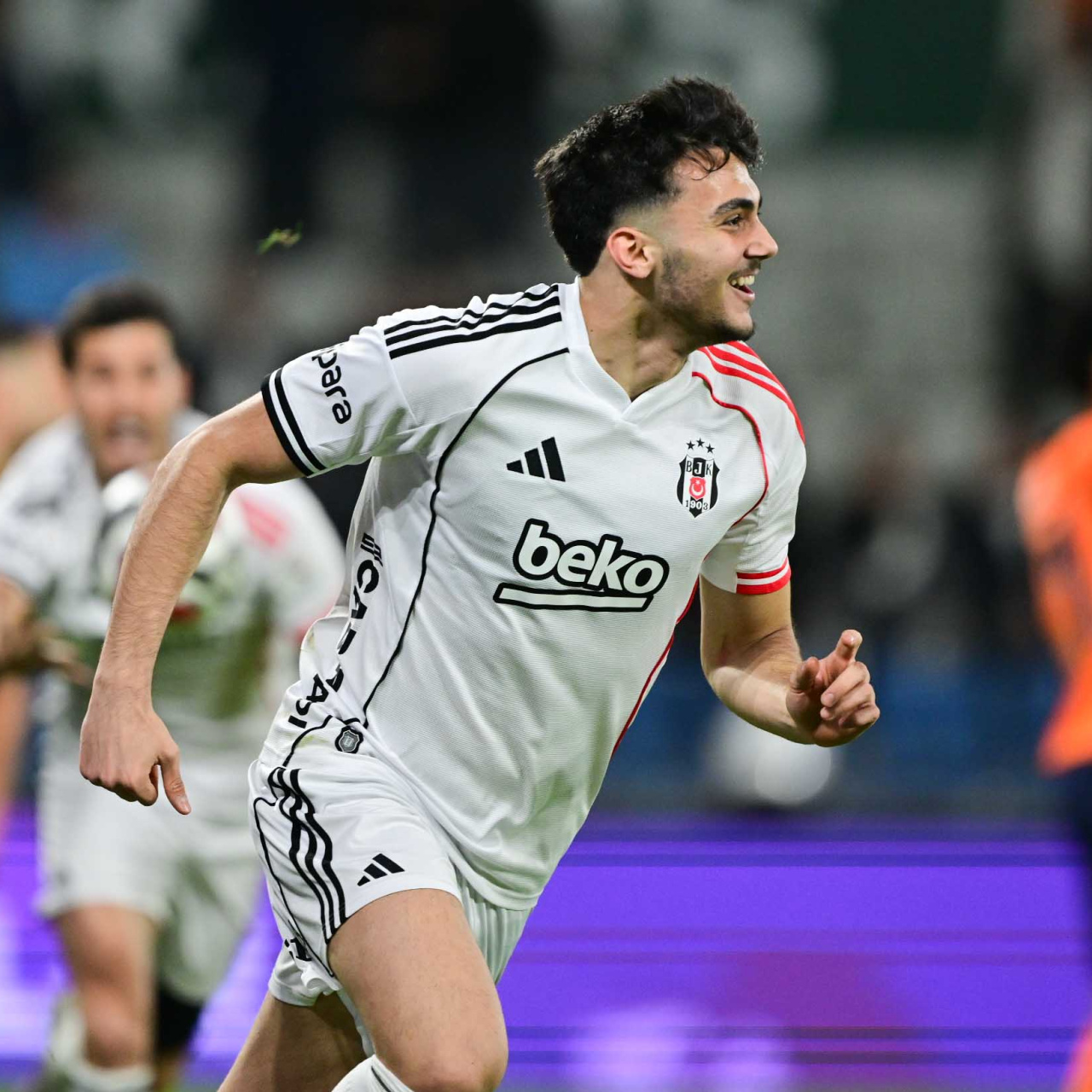 Mustafa Hekimoğlu’na talipler yolda