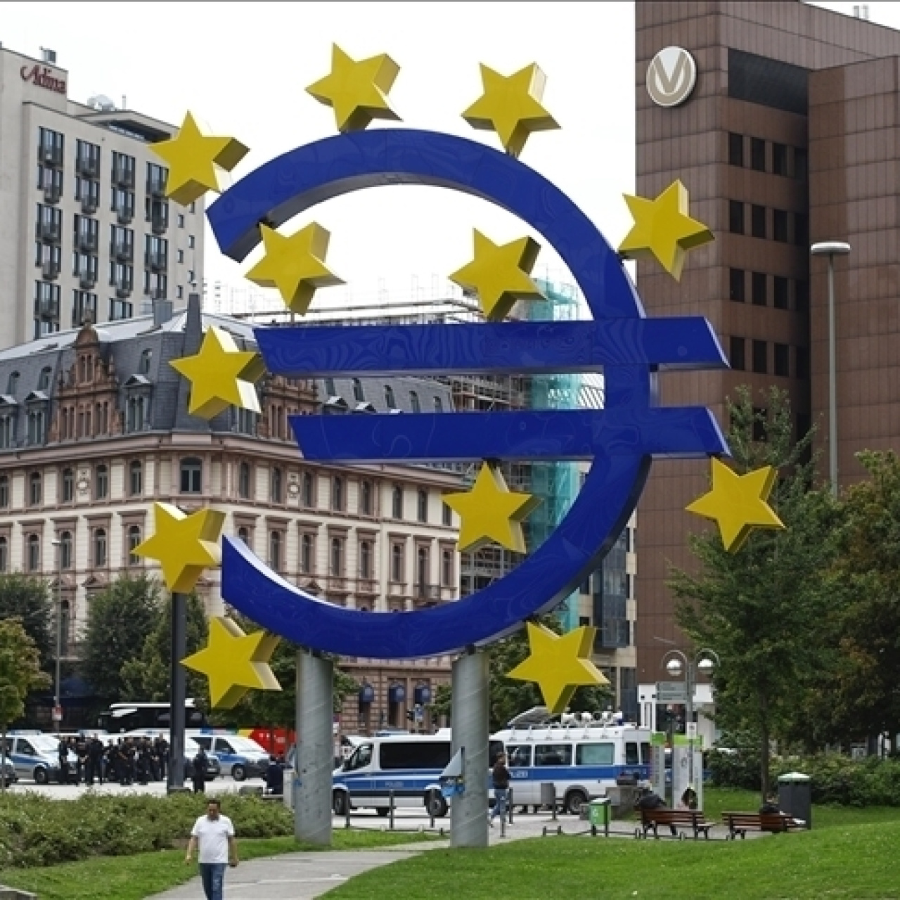 Euro Bölgesi'nde enflasyon yükseldi