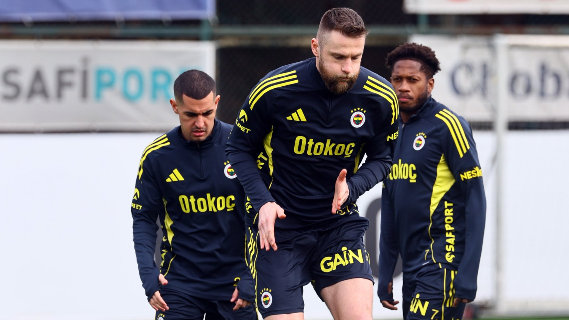 Fenerbahçe'ye 2 Müjde: Skriniar ve Yüksek Takımla Birlikte Çalıştı