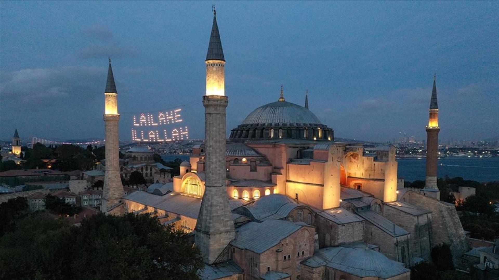 2026'nın En Güzel Cuma Mesajları: Dualı, Ayetli ve Resimli Seçenekler