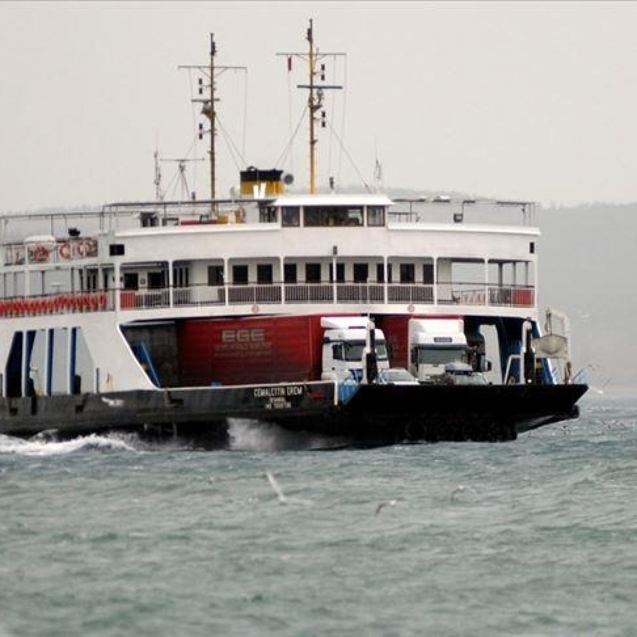Bazı feribot seferleri iptal edildi