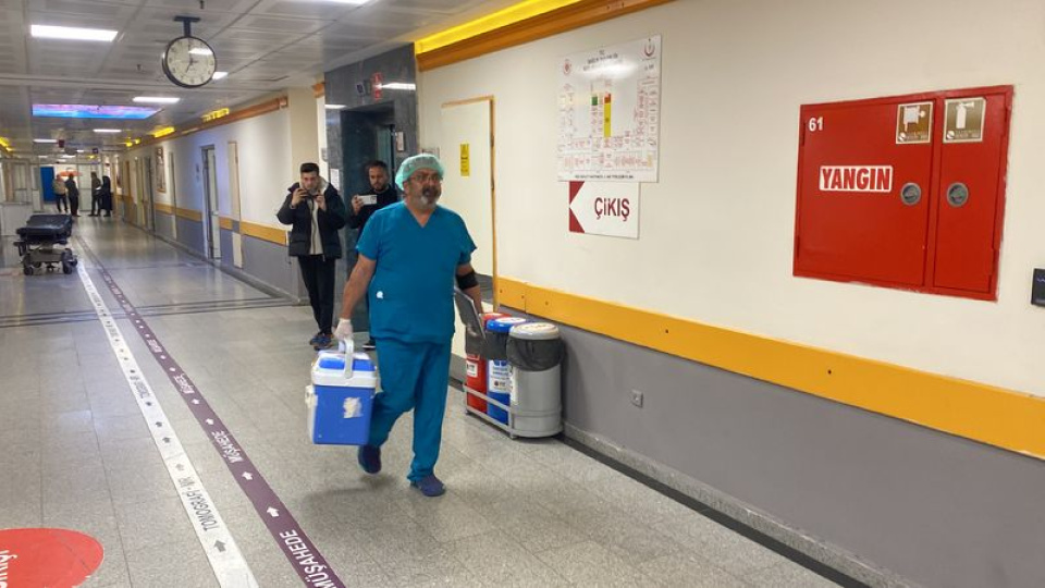 Yaşlı kadının bağışlanan karaciğeri bir hastaya umut oldu
