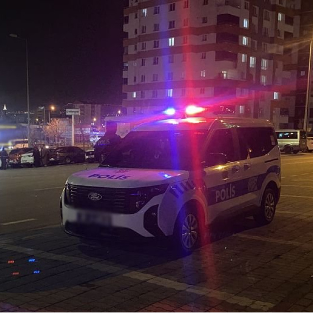 Kayseri'de bıçaklı kavga: 4 yaralı