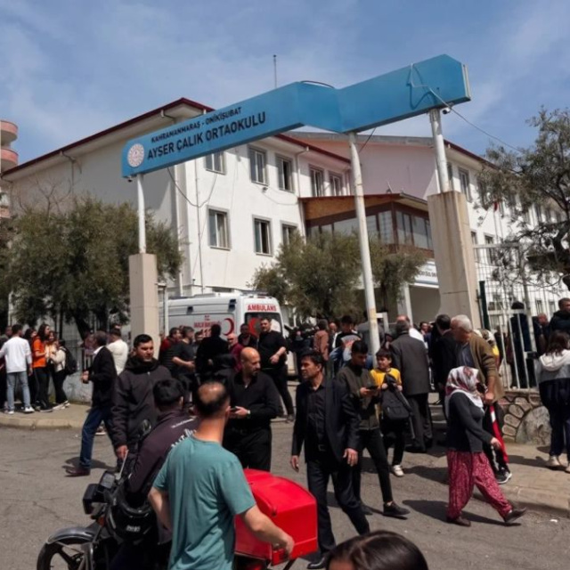 "8 öğrencinin tedavisi sürüyor"