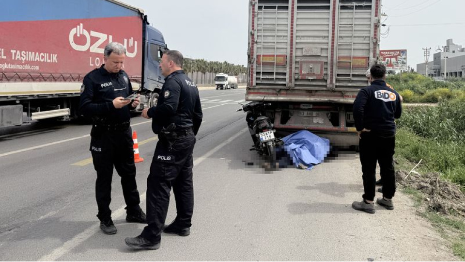 Motosiklet sürücüsü can verdi