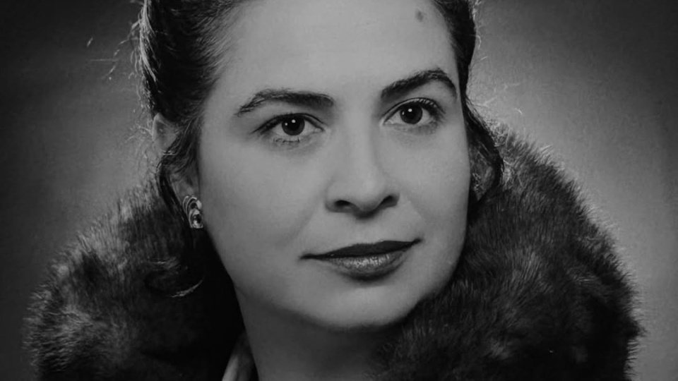 Oyuncu Feyha Çelenk hayatını kaybetti