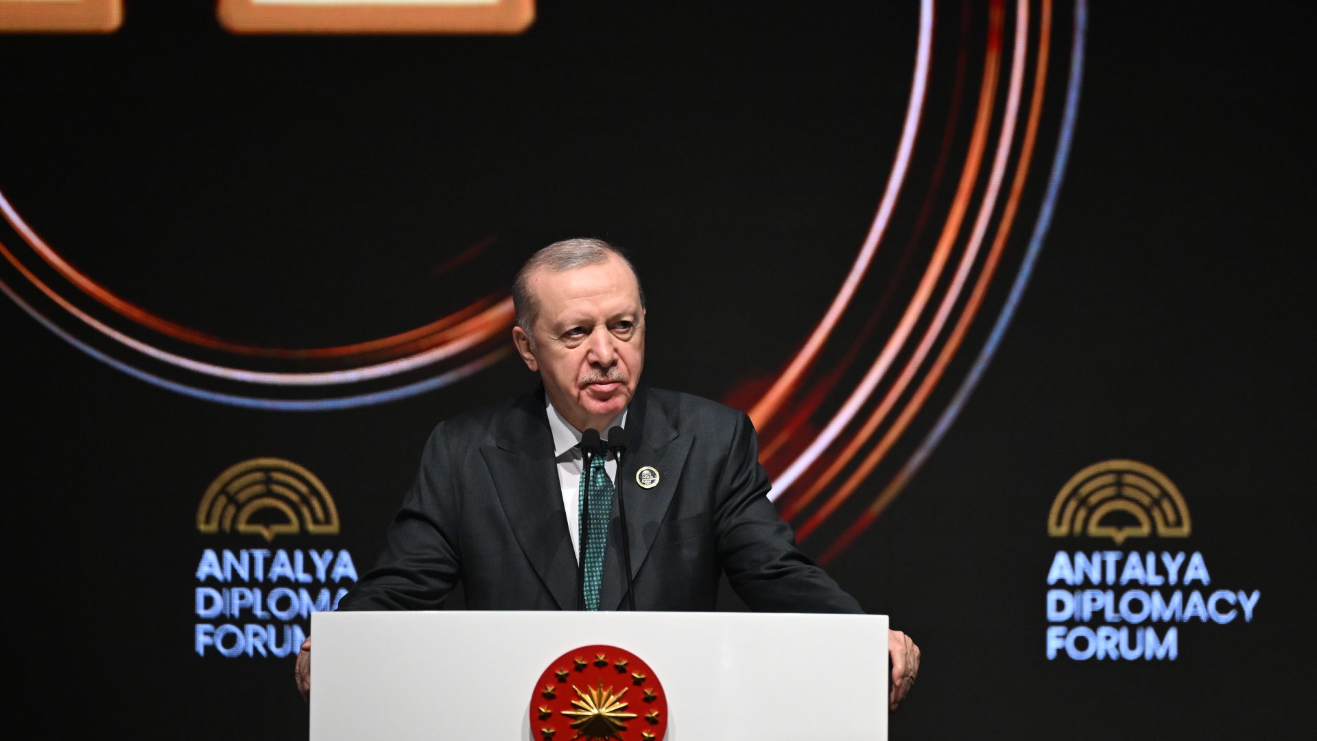 Cumhurbaşkanı Erdoğan Antalya Diplomasi Forumu'nda Konuştu: Kahramanmaraş Acısı ve Teşekkürler