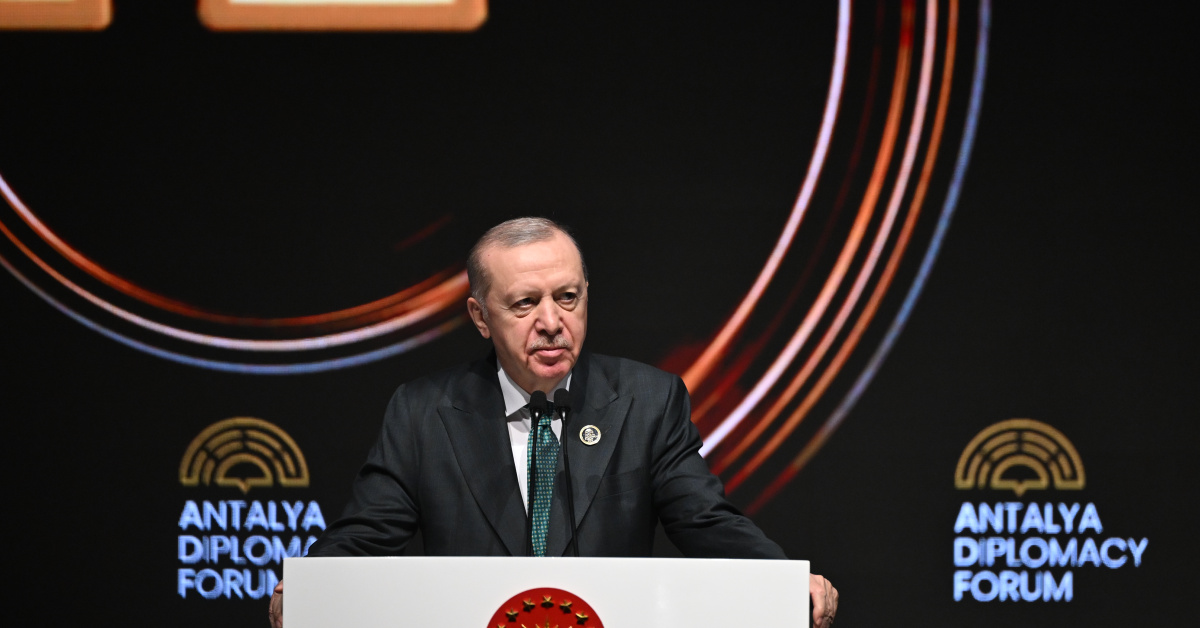 Erdoğan Cumhurbaşkanı Antalya Diplomasi Forumunda konuşuyor