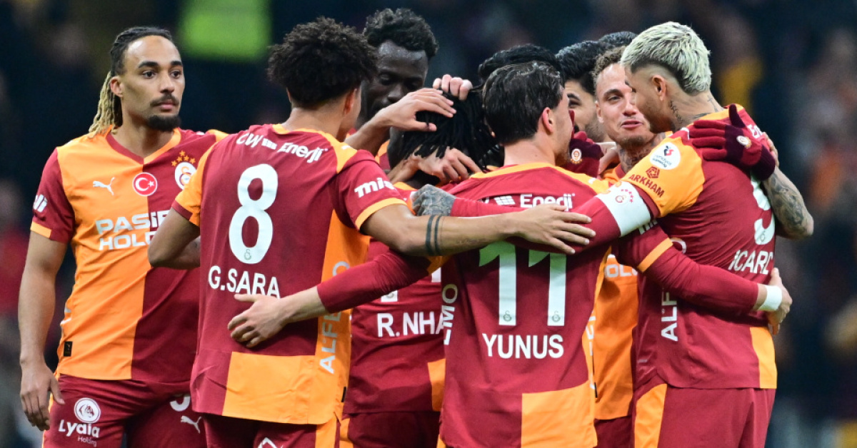 Galatasaray'nın Gençlerbirliği maçında kamp kadrosu açıklandı