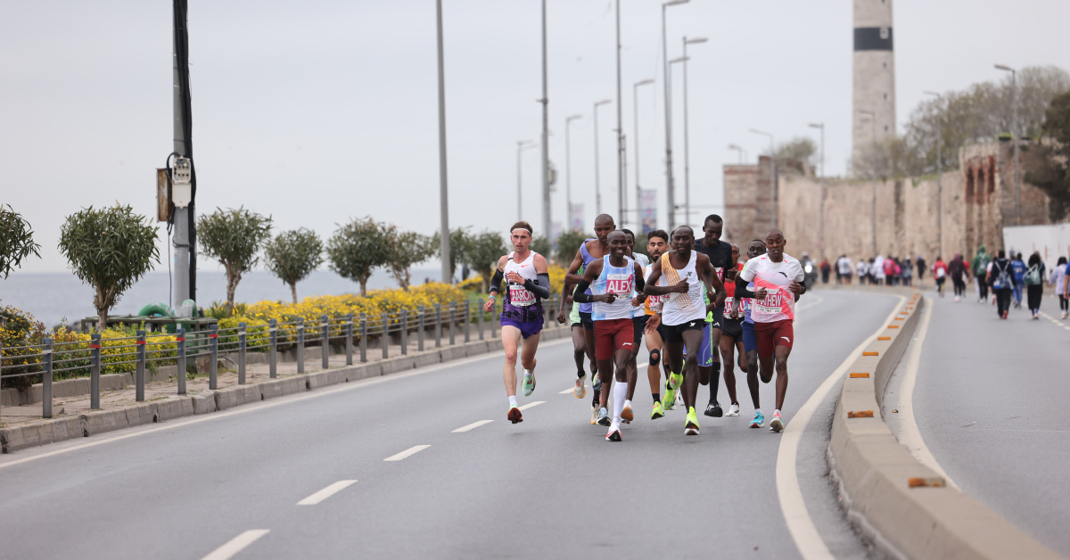 21. İstanbul Yarı Maratonu Pazar Koşulacak