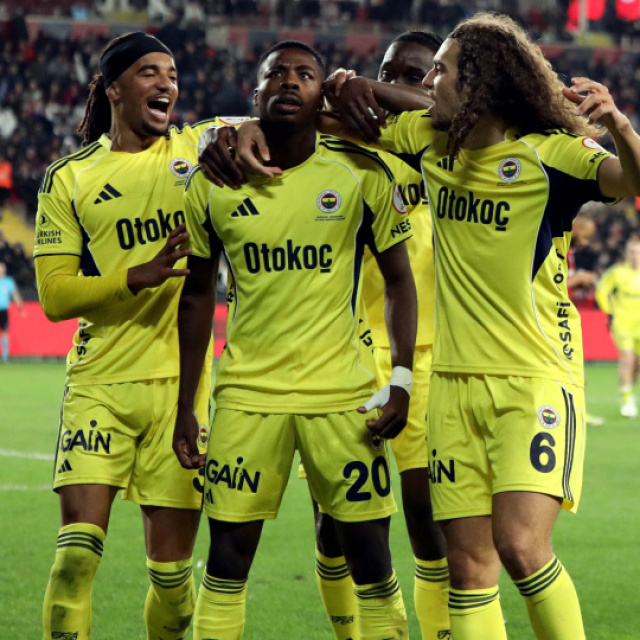 Fenerbahçe- Rizespor maçı canlı izle