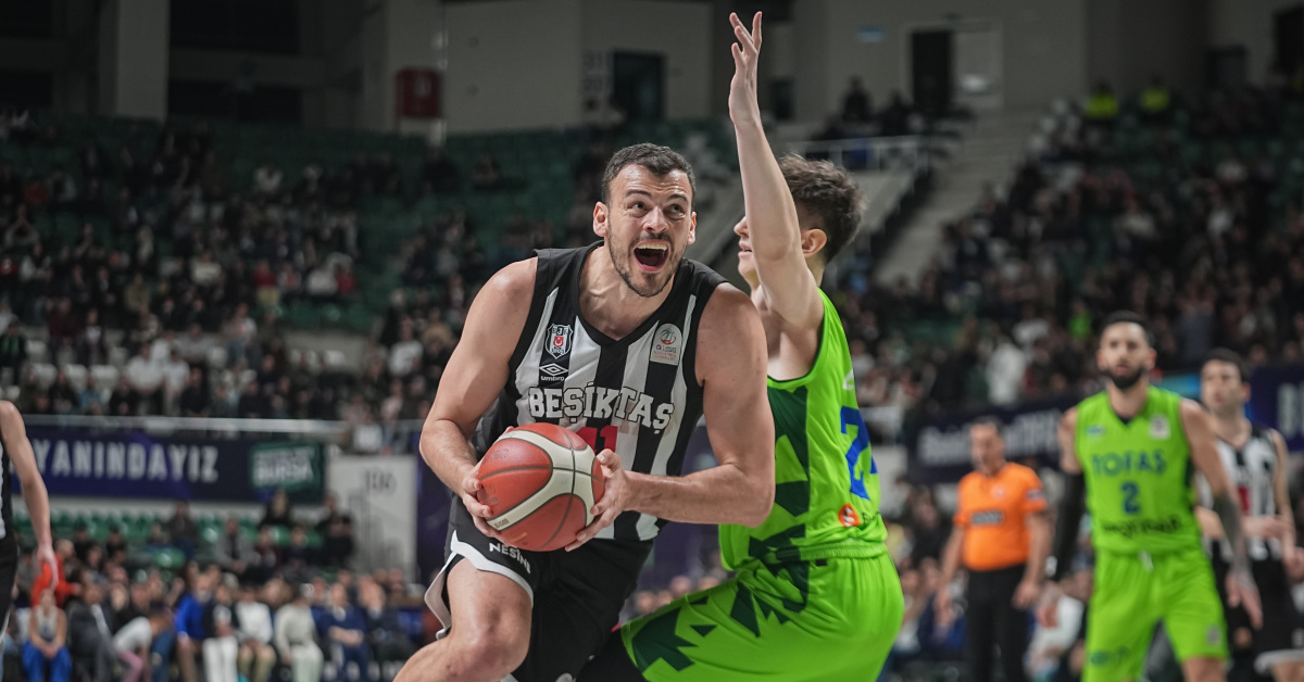 Beşiktaş GAİN TOFAŞ'ı Mağlup Ediyor