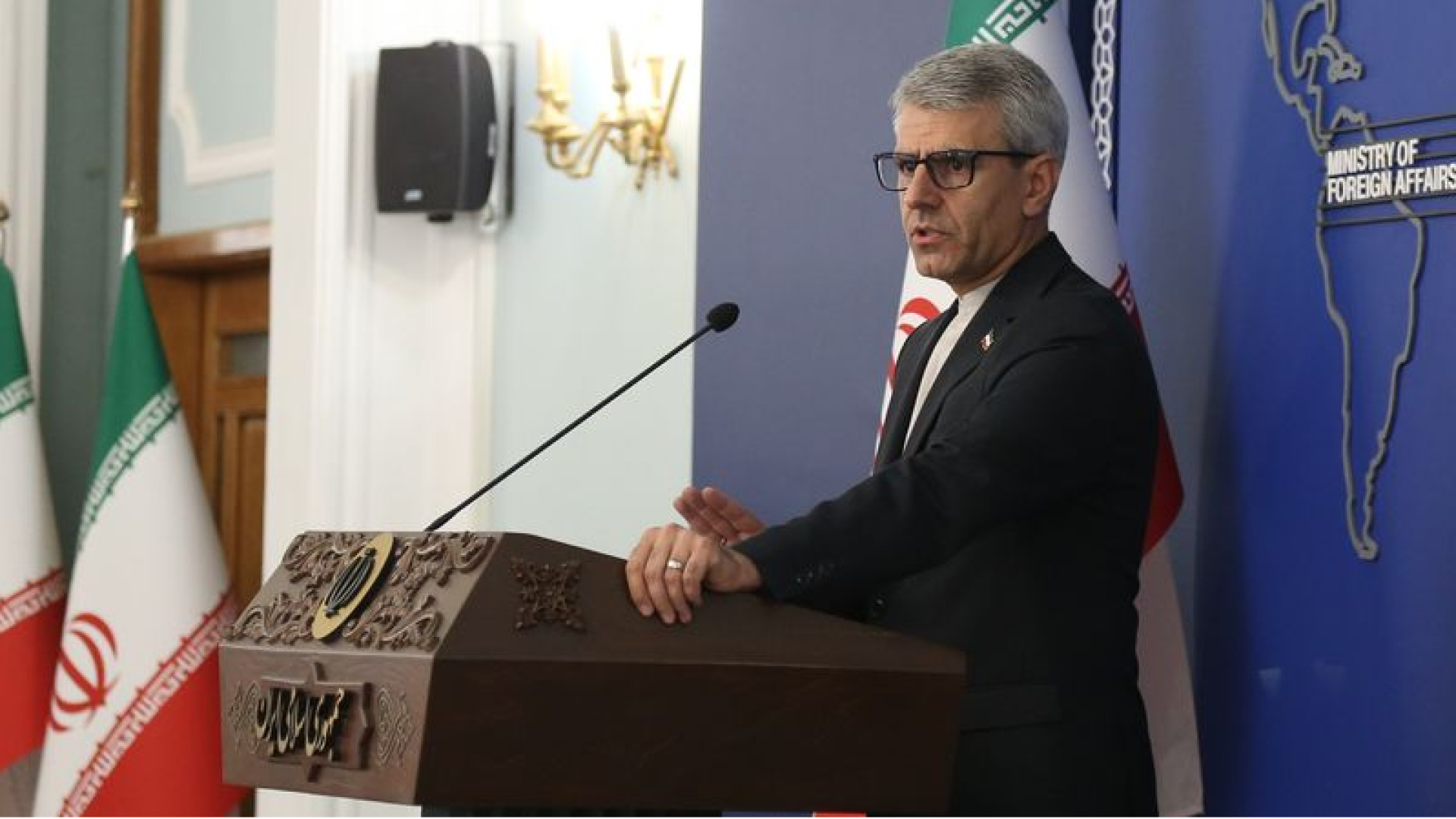 İran'dan Kritik Açıklama: Hürmüz Boğazı Geçişleri İran Kontrolünde Olacak