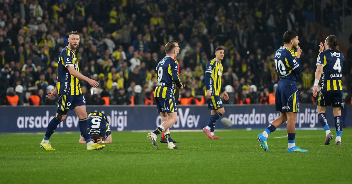 Fenerbahçe Rizespor Berabere Kaldı, Maçta Hatalı Oynama