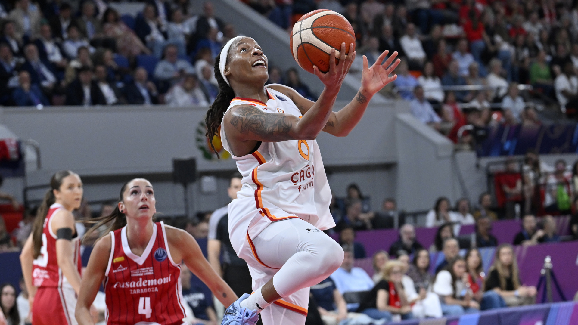 Kadınlar EuroLeague'de Türk Finali: Galatasaray, Zaragoza'yı Yenerek Fenerbahçe'nin Rakibi Oldu