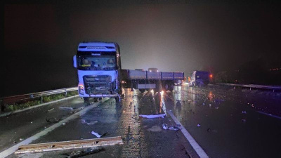 TAG Otoyolu'nda feci kaza: 1 ölü, 1 yaralı