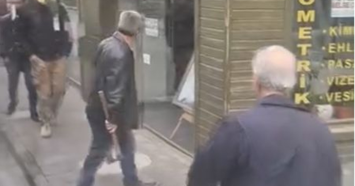 Bursa'da Otobüs Şoförüne Baltalı Tehdit! - Trafik Sorunu