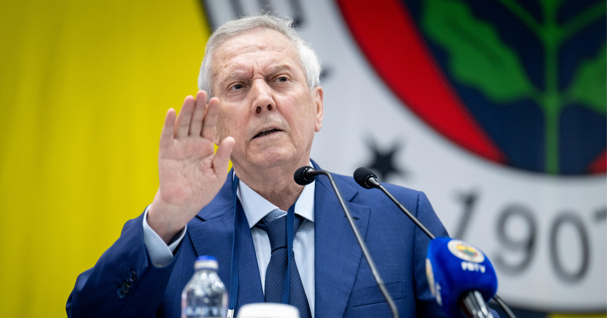 Aziz Yıldırım Fenerbahçe Yüksek Divan Toplantısına Tekneyle Geldi