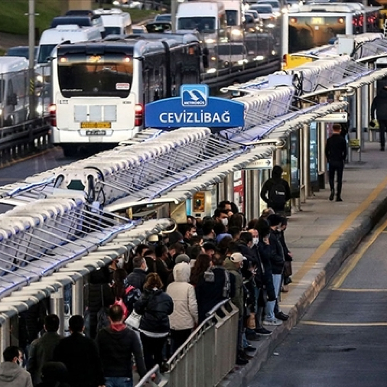 23 Nisan metro, metrobüs, tramvay, marmaray ücretsiz mi? 23 Nisan toplu taşıma tarifeleri