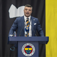 "Kırmızı kart verilmeliydi"