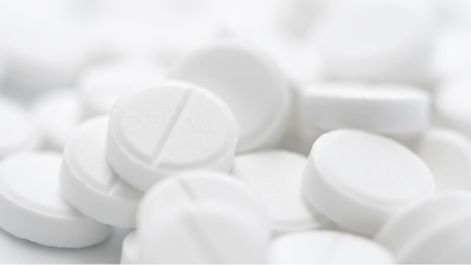 Kontrolsüz kortizon kullanımı vücudu iflasa sürüklüyor