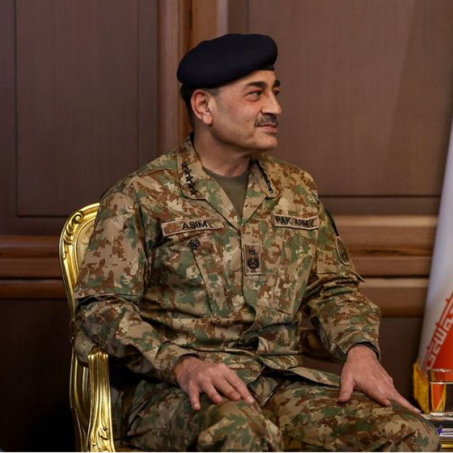 Munir, ateşkes için görüşmeler yaptı