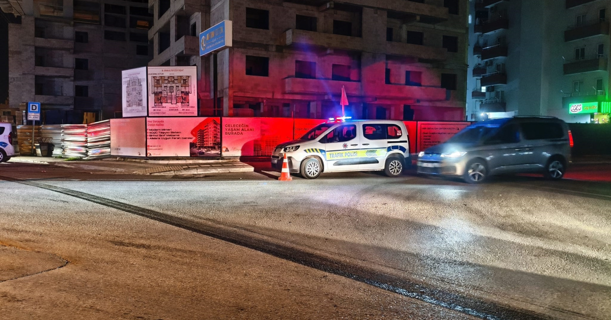 Mersin'de TIR çarpması sonunda kadın hayatını kaybetti