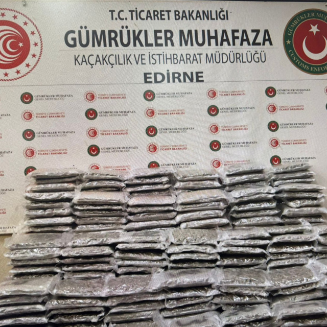 420 kilo uyuşturucu ele geçirildi
