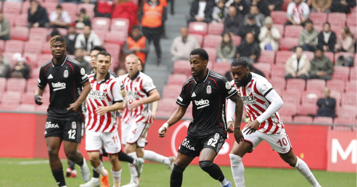 Amir Murillo: Beşiktaş'inikinci yarıda hataları