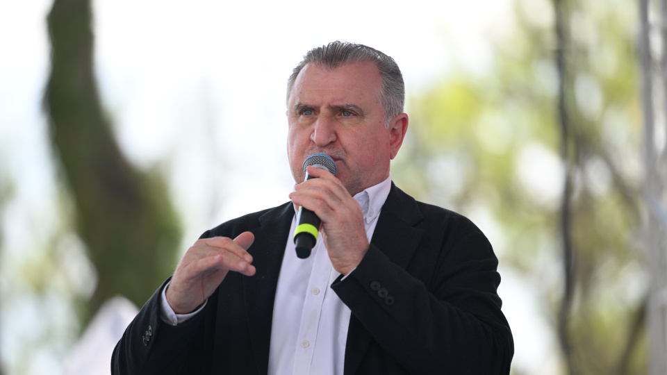 Bakan Bak'tan VakıfBank'a tebrik!