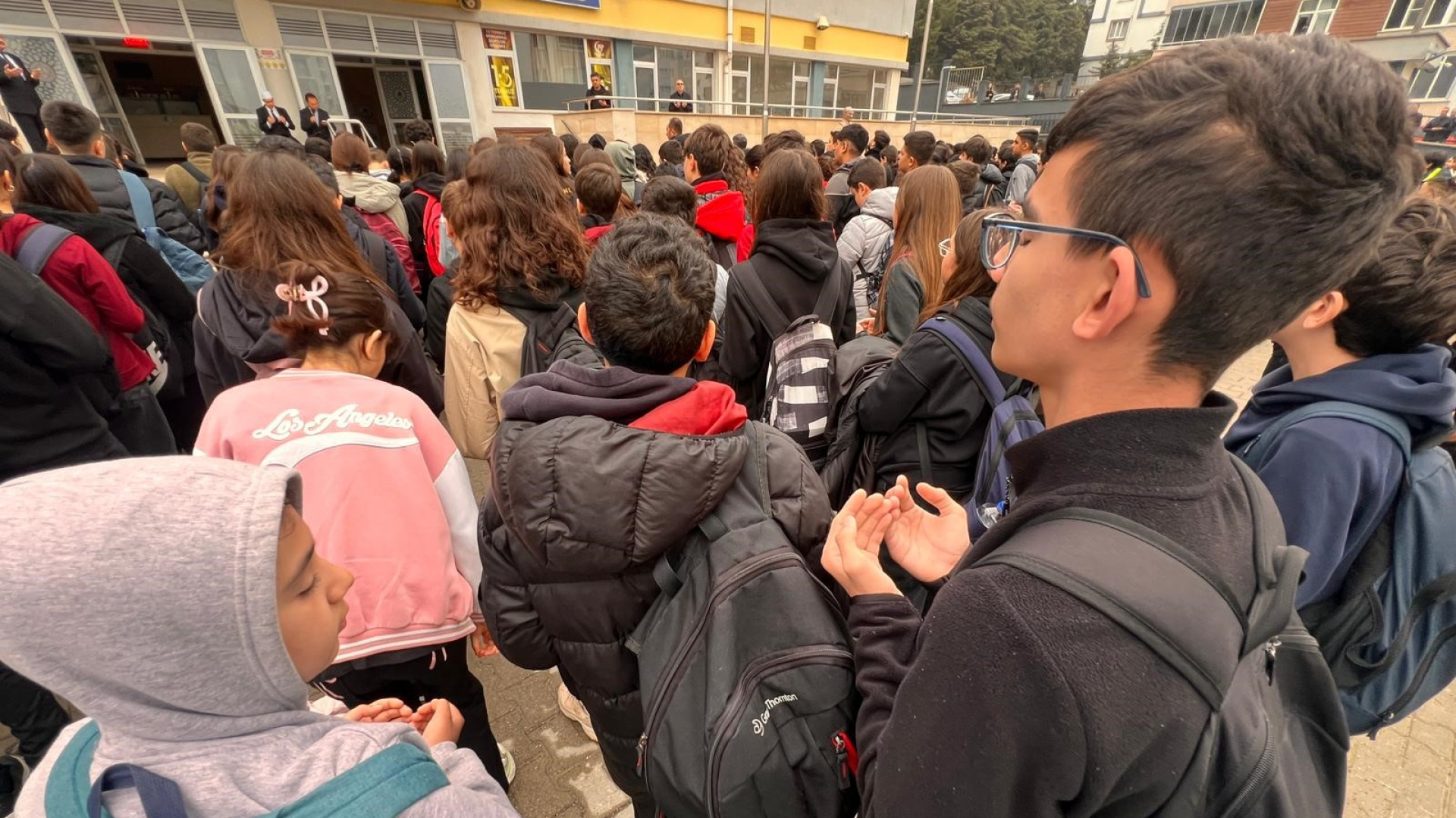 Son dakika: Kahramanmaraş'ta okul saldırısında hayatını kaybeden öğretmen ile öğrenciler anıldı - Güncel haber