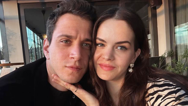 Düğün fotoğraflarını sildi