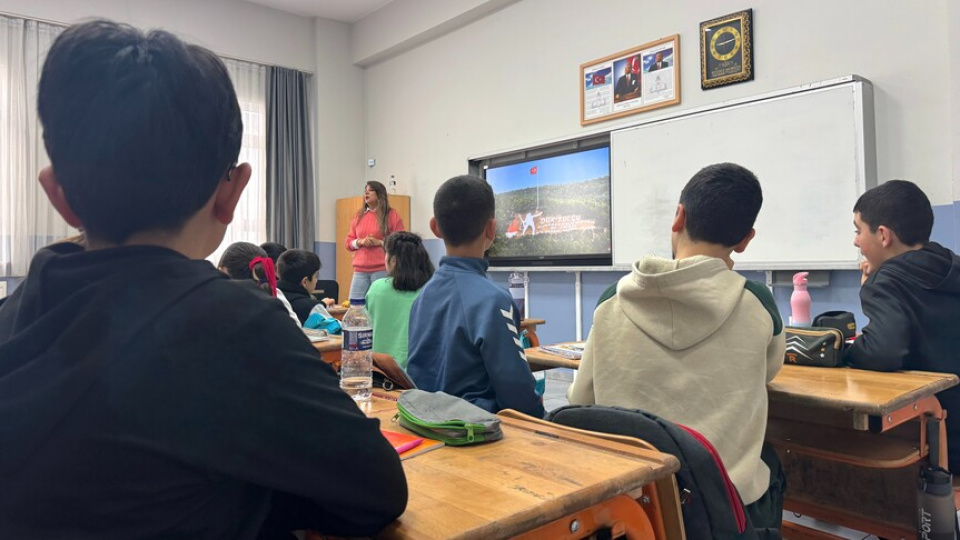 Risk altındaki çocukların tespiti için "okul sosyal hizmeti uygulaması" önerisi