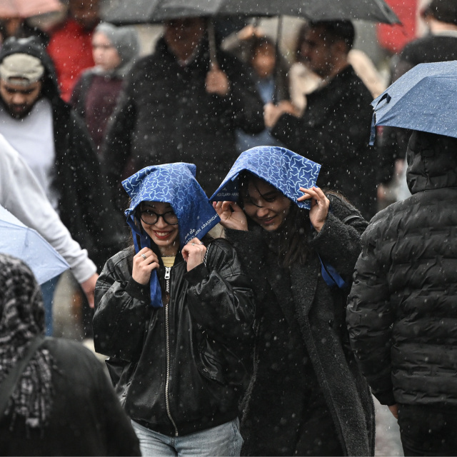 İstanbul'a şiddetli yağış uyarısı!