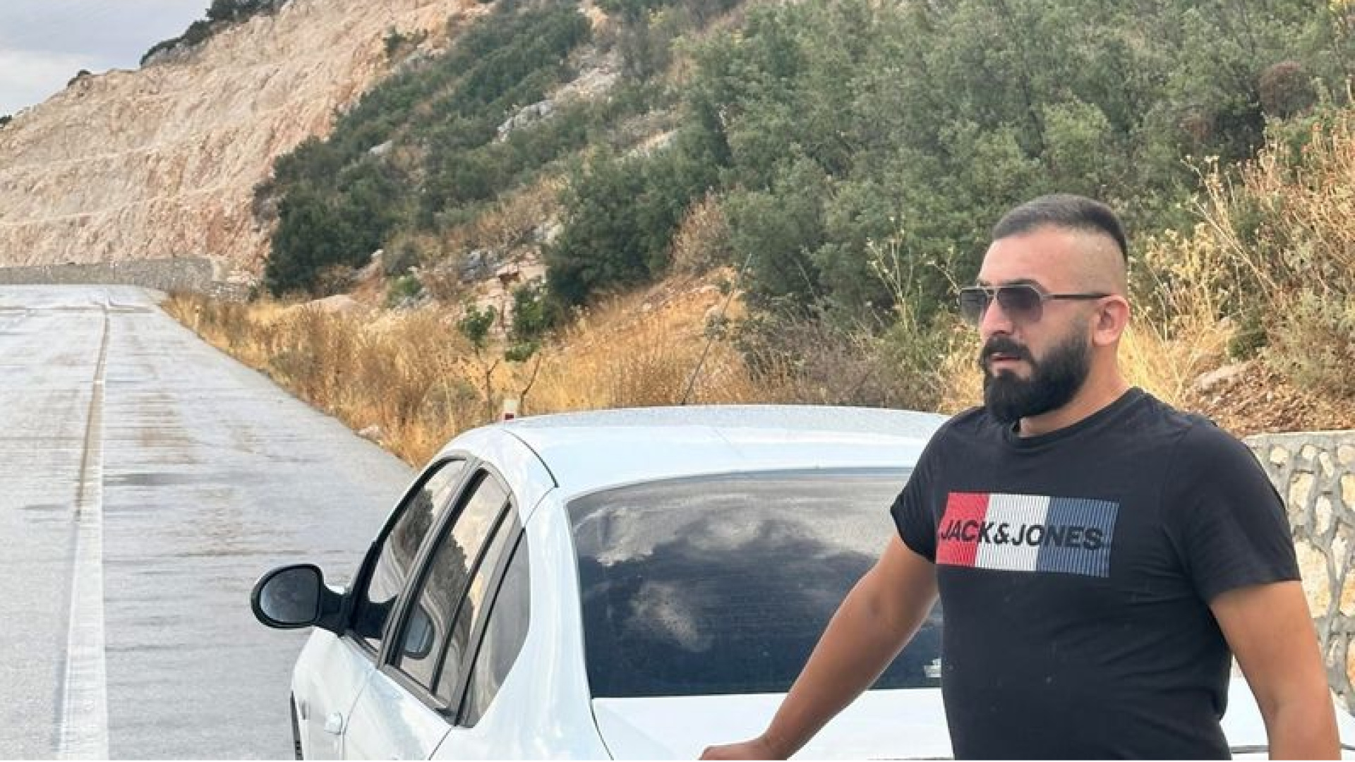 Antalya'da Kafa Kafaya Çarpışma: Güvenlik Kamerasına Yansıyan Korkunç Kazada 1 Kişi Hayatını Kaybetti