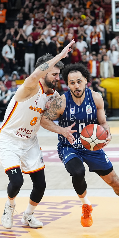 Anadolu Efes, Galatasaray'ı mağlup etti!