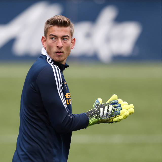 ABD'li kalecinin maçta boynu kırıldı!