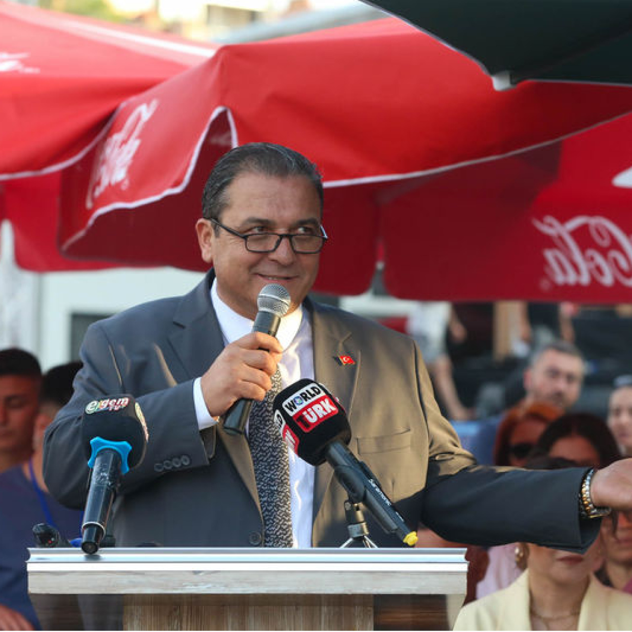 Eşme Belediye Başkanı Tozan tutuklandı