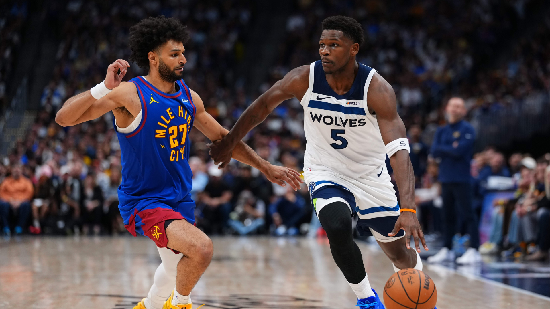 NBA'de Timberwolves Seriyi Eşitledi, Cavaliers 2-0 Öne Geçti