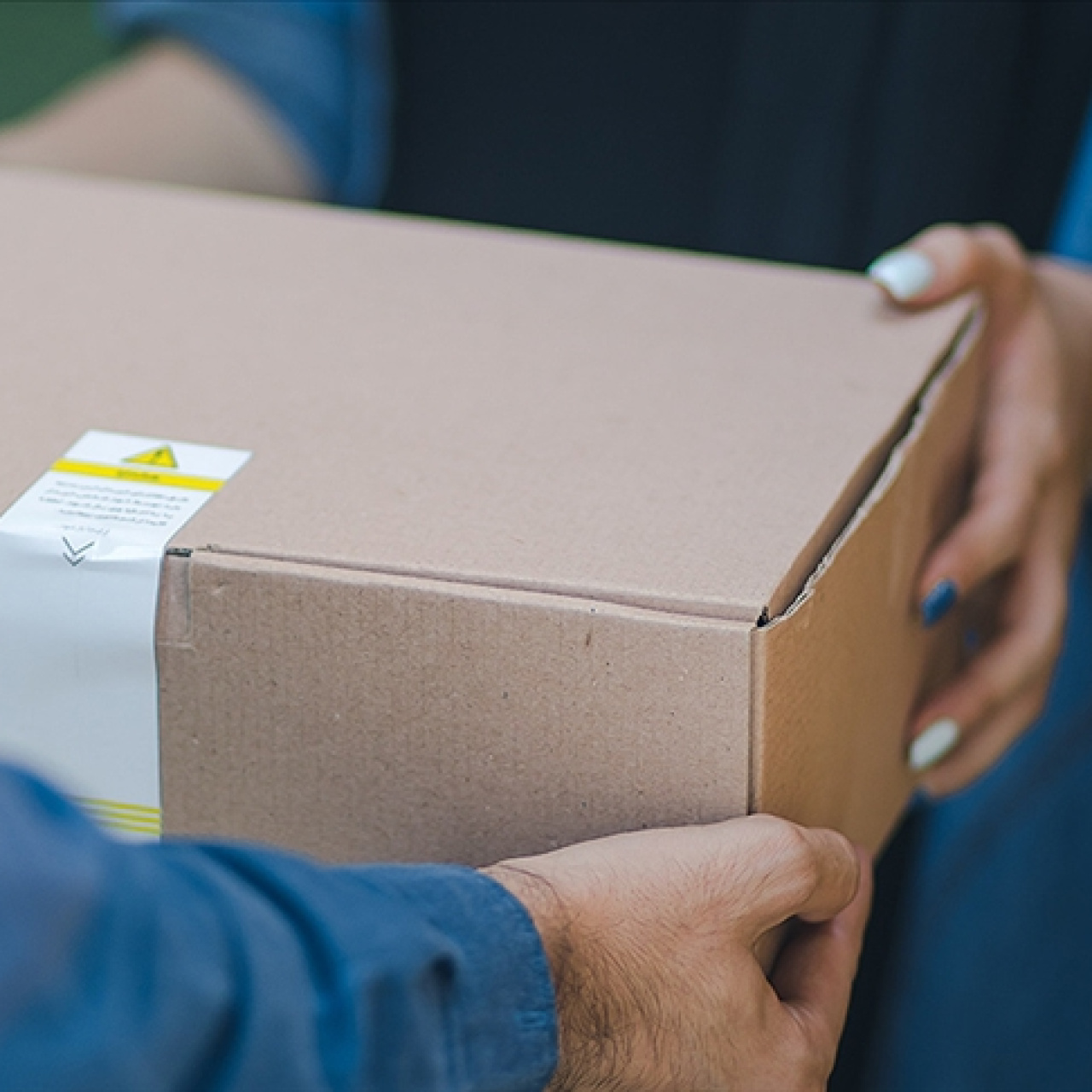 23 Nisan’da kargolar açık mı? 23 Nisan Perşembe günü kargolar çalışıyor mu, PTT, DHL, Sürat, Yurtiçi, Aras kargo dağıtım yapacak mı?