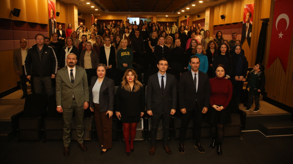 Doğa Koleji'nden yapay zekâ çağında öğretmen odaklı dönüşüm