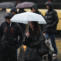 İstanbul'a orta kuvvette yağış geliyor! 1 gün sürecek!