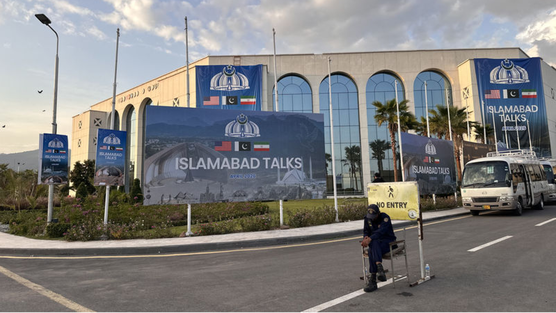 Pakistan'dan İran'a Resmi Yanıt Beklentisi: ABD ile Müzakerelerde Belirsizlik