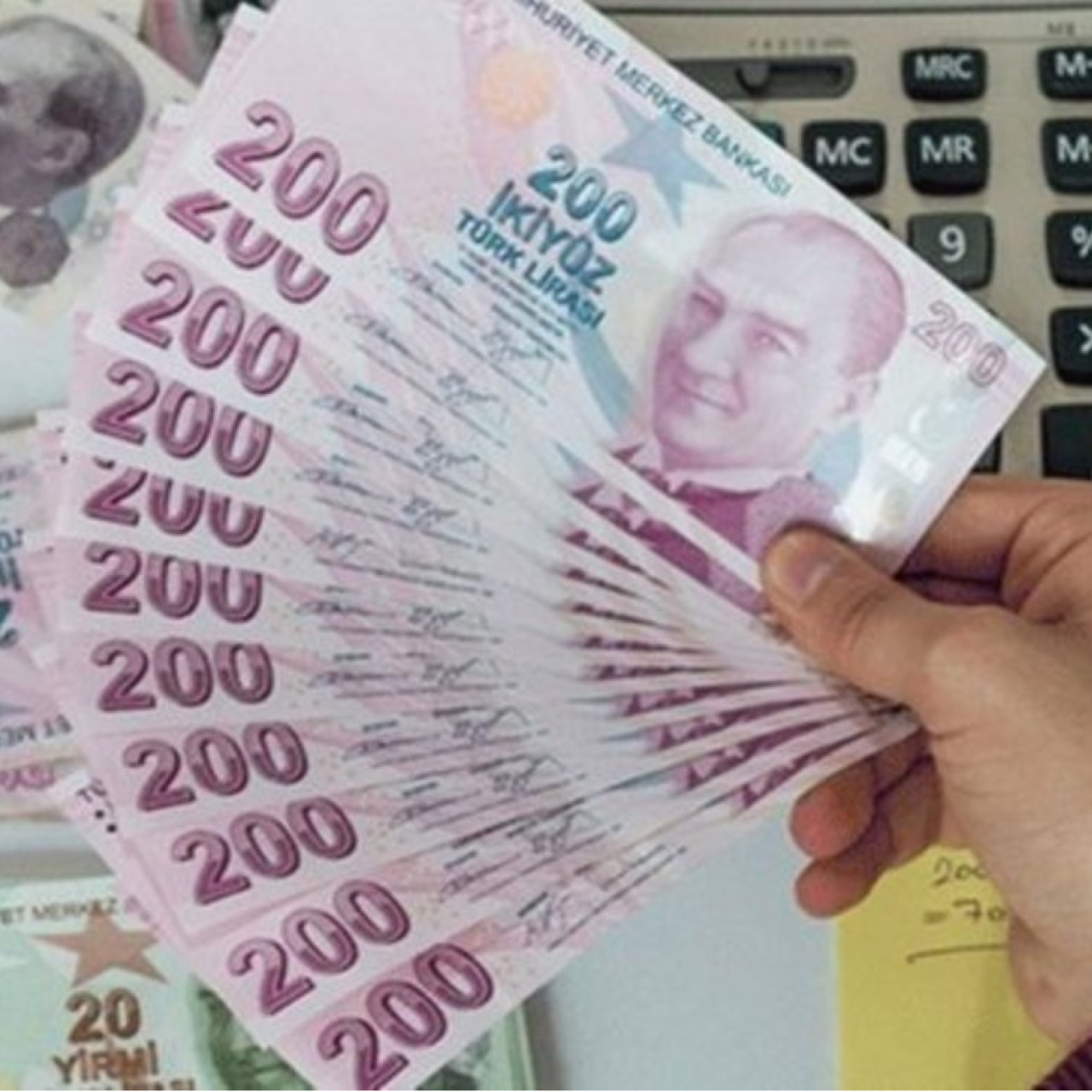 Emekli promosyon kampanyaları Nisan 2026: En yüksek emekli promosyonu hangi banka veriyor? İşte Ziraat, Yapı Kredi, İş Bankası emekli promosyonları