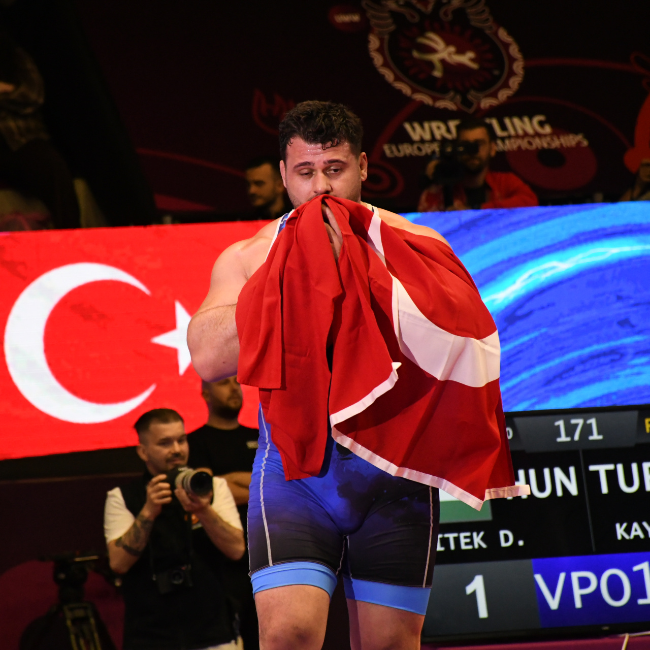 Rıza Kayaalp Avrupa Şampiyonu!