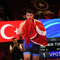 Rıza Kayaalp Avrupa Şampiyonu!