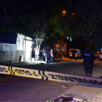 7 yaralı! Aileler birbirine girdi