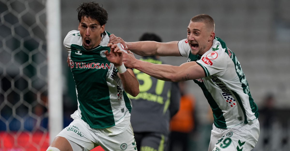 Konyaspor Fenerbahçe'yipenaltıyla eletti